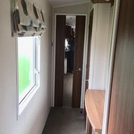 Silver Woods Reighton Sands *