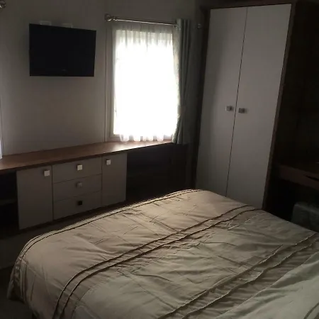 Silver Woods Reighton Sands