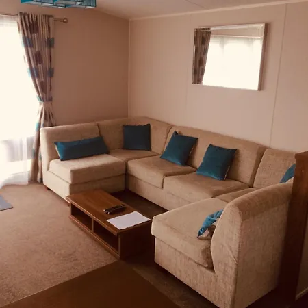 Silver Woods Reighton Sands * 法利