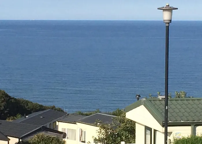 Silver Woods Reighton Sands *